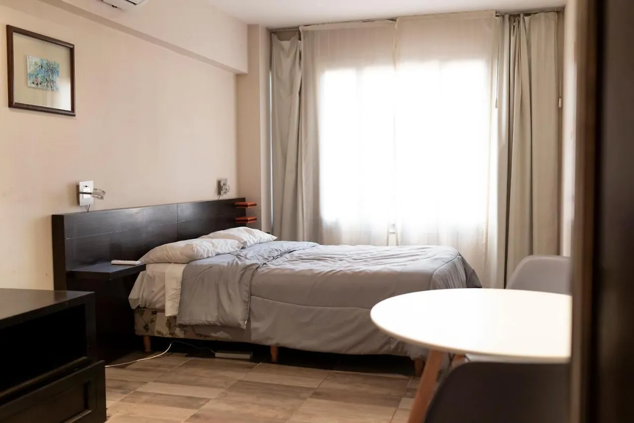 Mendoza Apart Suites 0*,